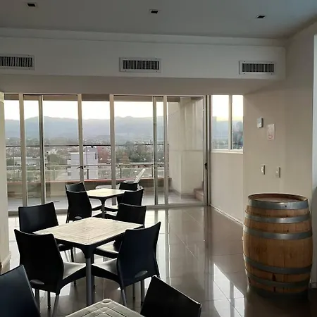 Apartamento Centrico Con Las Mejores Vistas De Mendoza Exterior photo